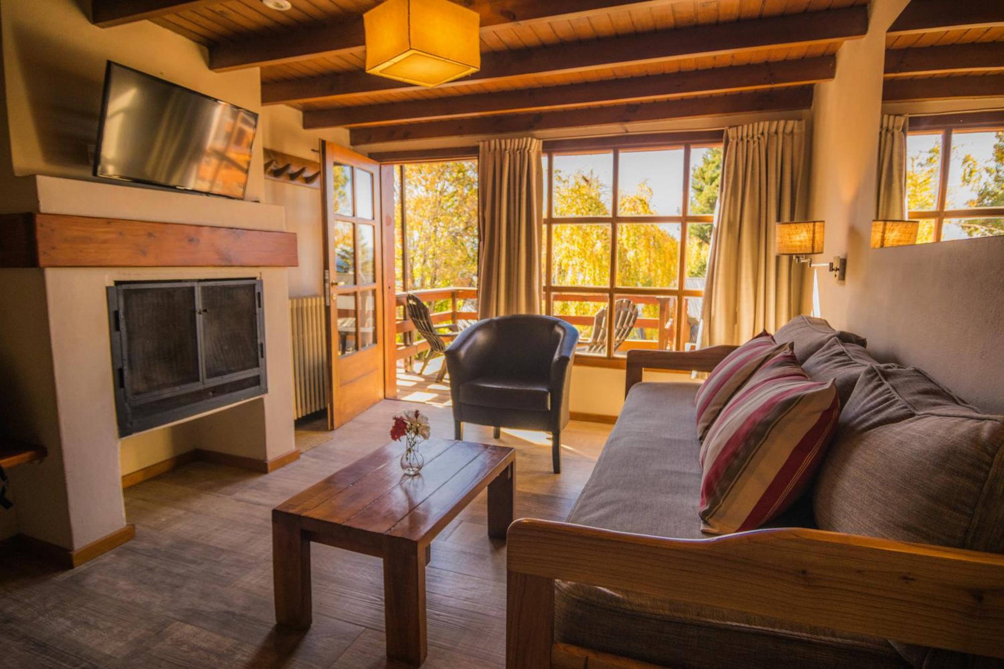 Pailahue Cabanas Lodge Сан Карлос де Барилоче Екстериор снимка