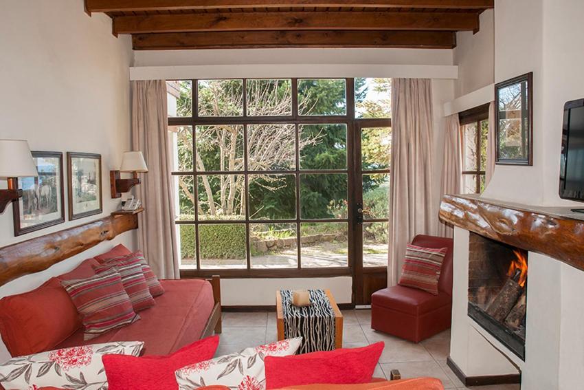 Pailahue Cabanas Lodge Сан Карлос де Барилоче Екстериор снимка